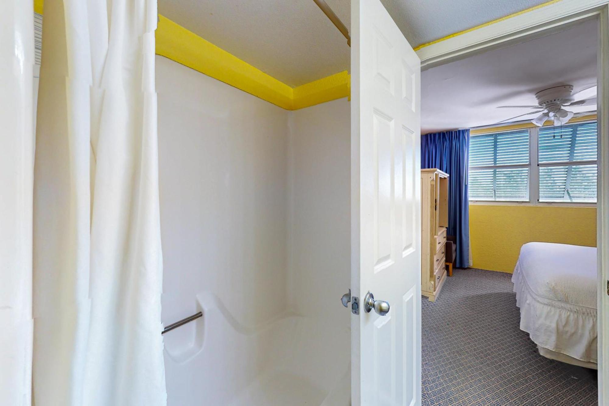 Sunrise Suites Dominican Suite #110 Ки-Уэст Номер фото